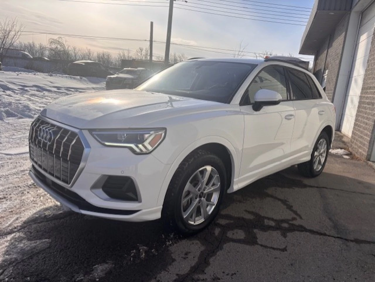 2021 Audi Q3 Komfort Main Image