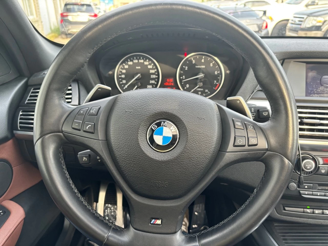 2012 BMW X5 35i Image principale