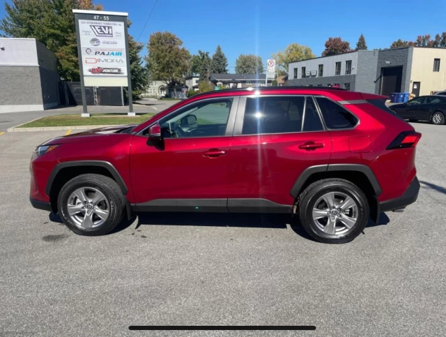 Toyota RAV4 XLE 2023