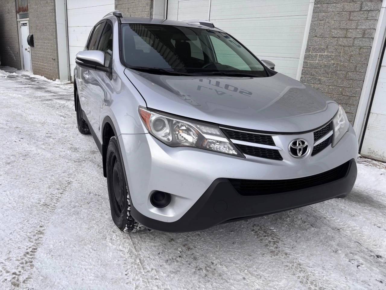 2015 Toyota RAV4 le Image principale