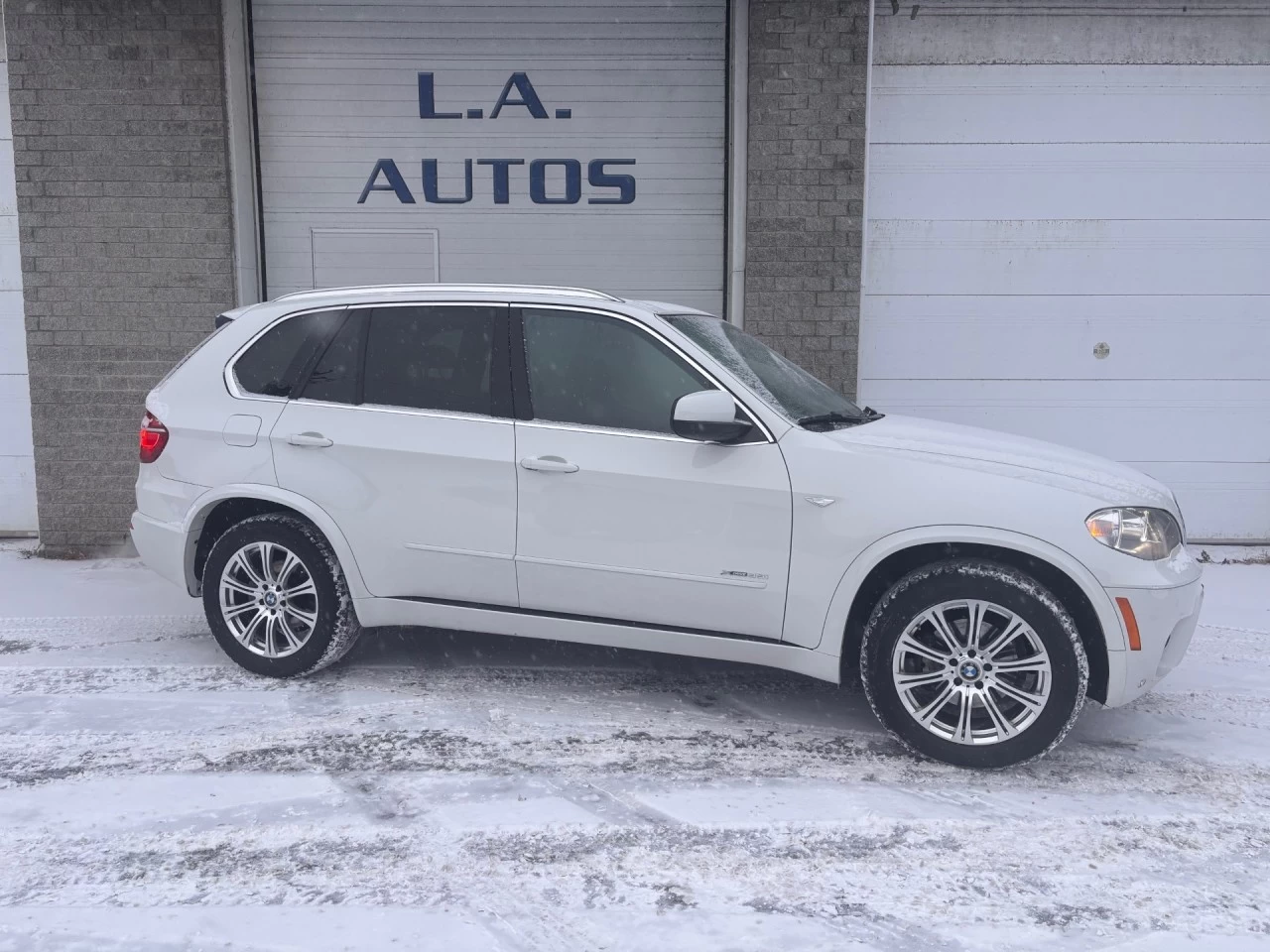 2012 BMW X5 35i Main Image