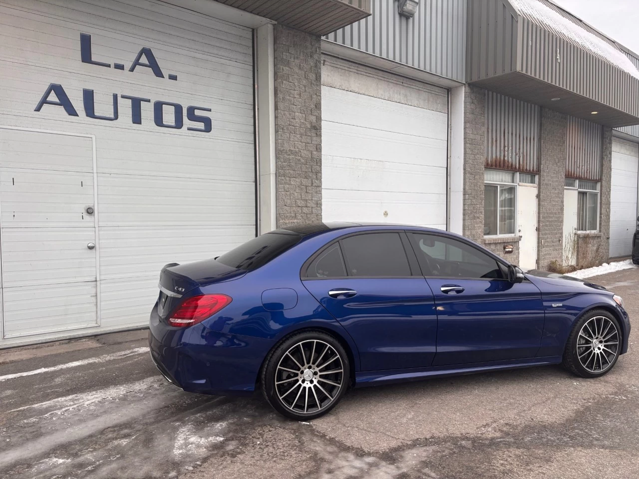 2017 Mercedes-Benz C43 AMG AMG C 43 Image principale