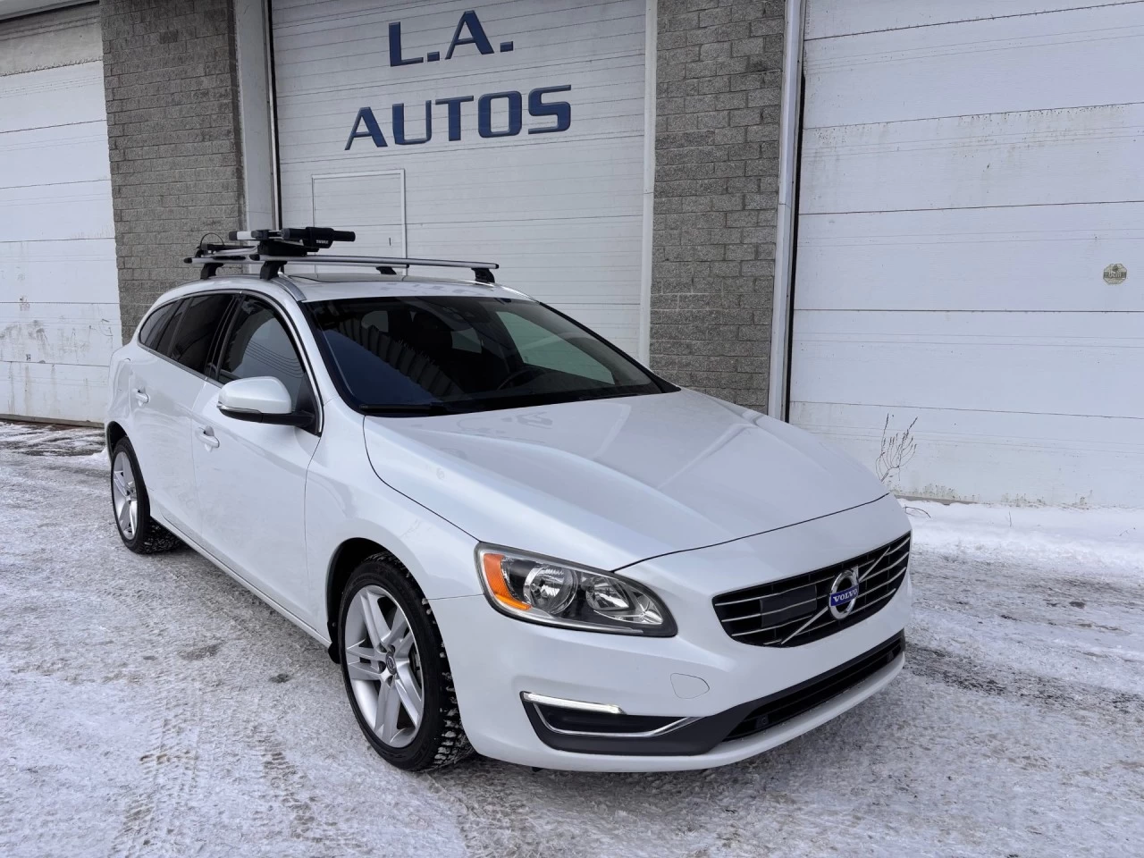 2015 Volvo V60 T5 Premier Plus Image principale