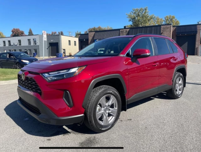 Toyota RAV4 XLE 2023