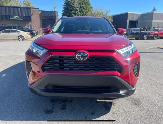 Toyota RAV4 XLE 2023