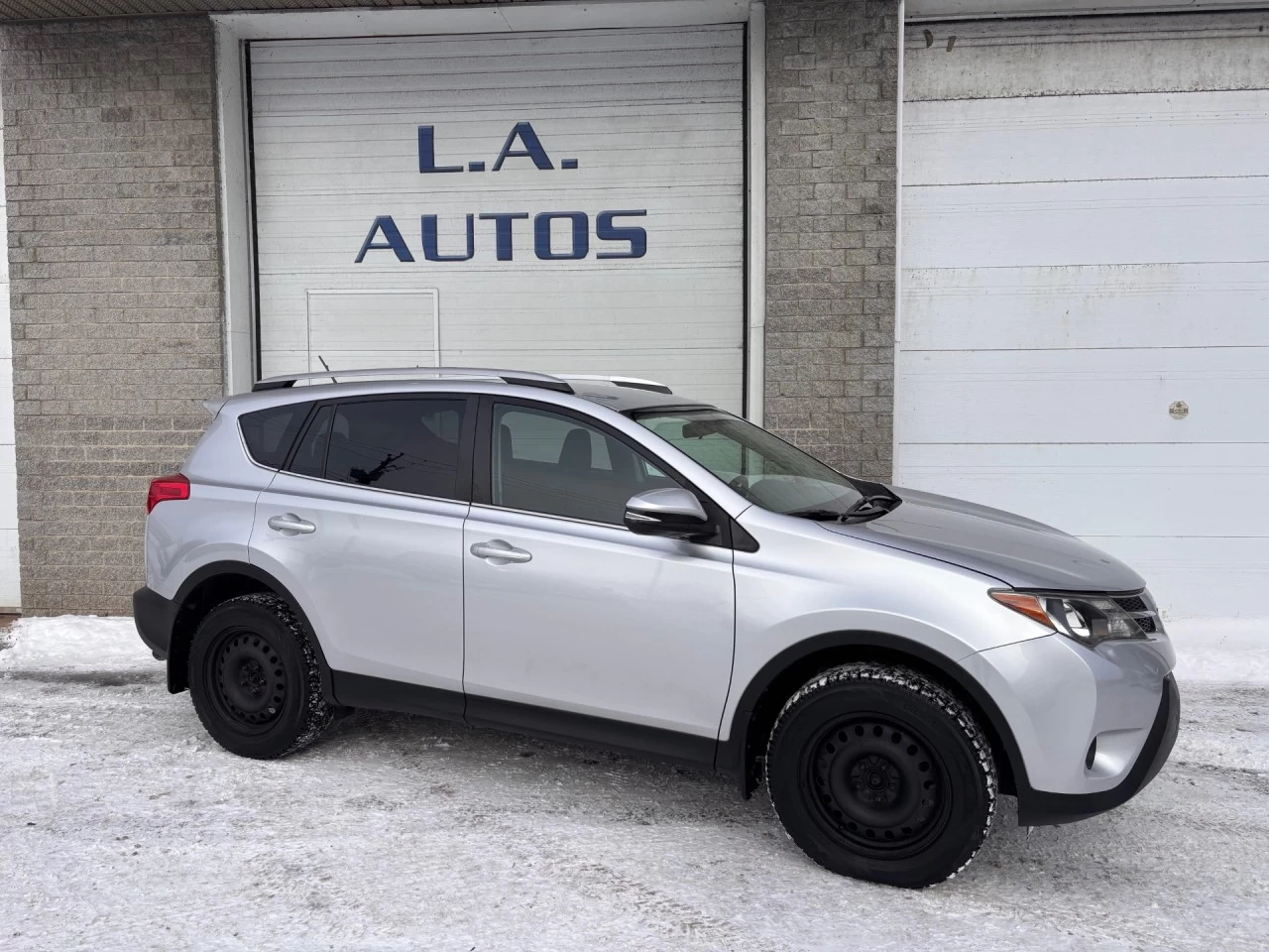 2015 Toyota RAV4 le Image principale