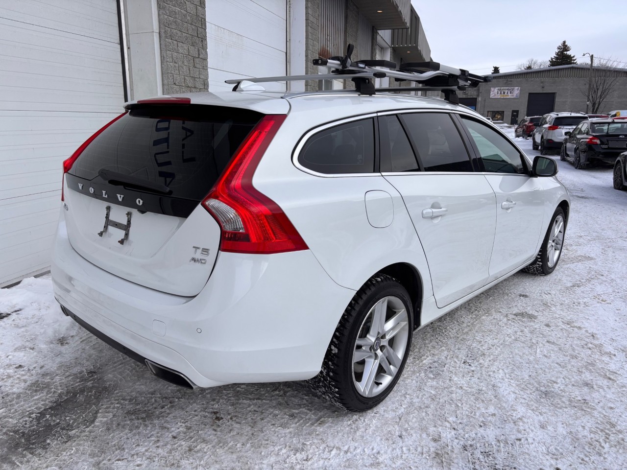 2015 Volvo V60 T5 Premier Plus Image principale