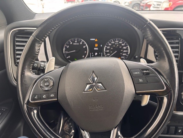 2018 Mitsubishi Outlander  Main Image