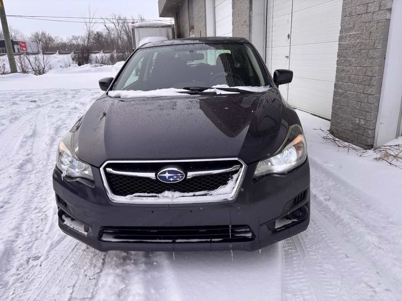 2015 Subaru Impreza 2.0i Main Image